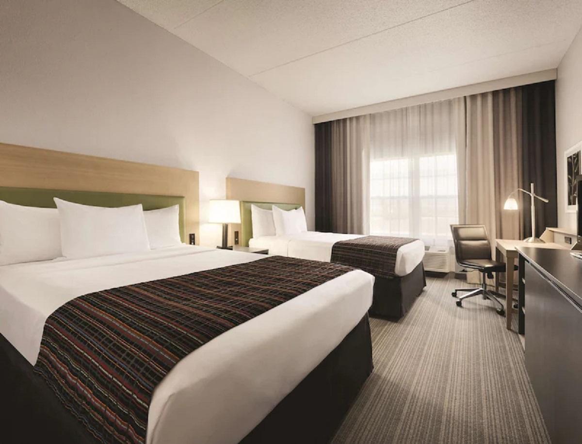 Country & By Radisson, Coralville, Ia Hotel Coralville