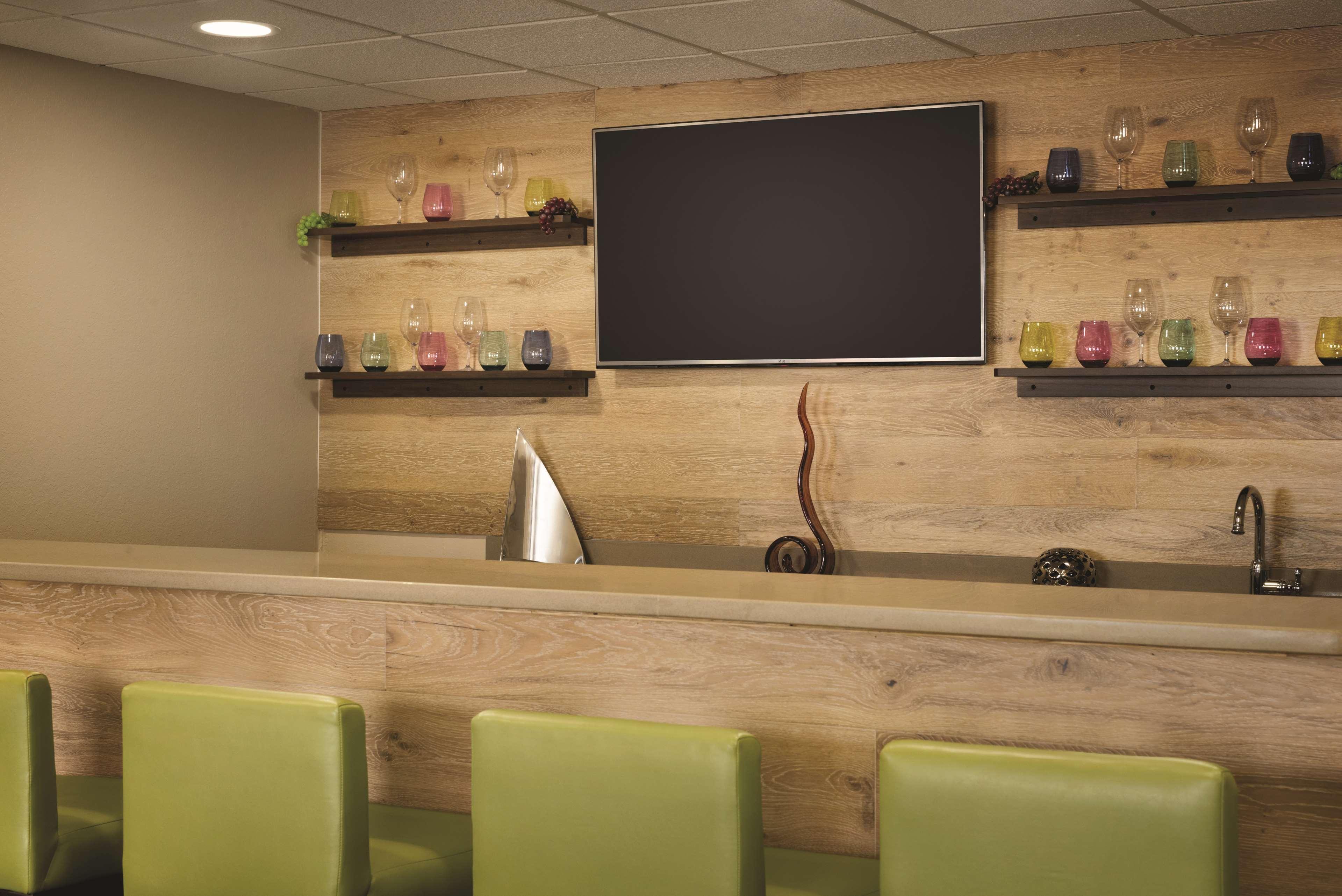 Country & By Radisson, Coralville, Ia